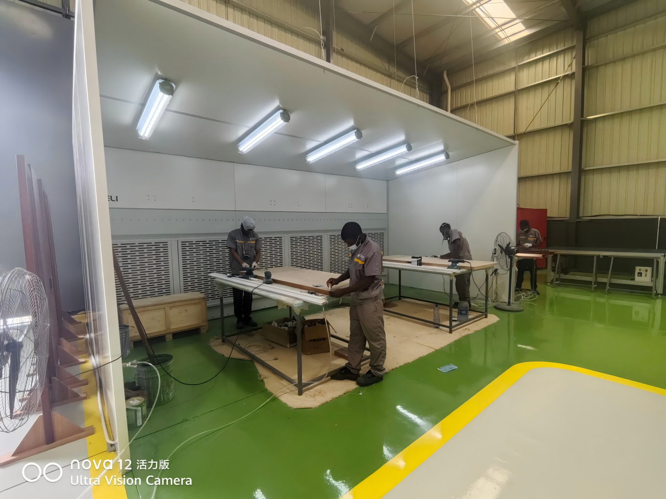 linha de pintura por pulverização